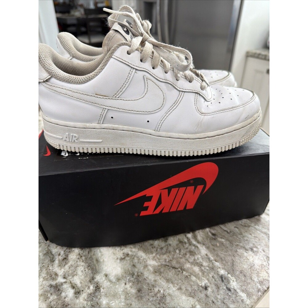 Nike Air Force 1 White Low Top Leather Sneakers Men's Athletic Shoes